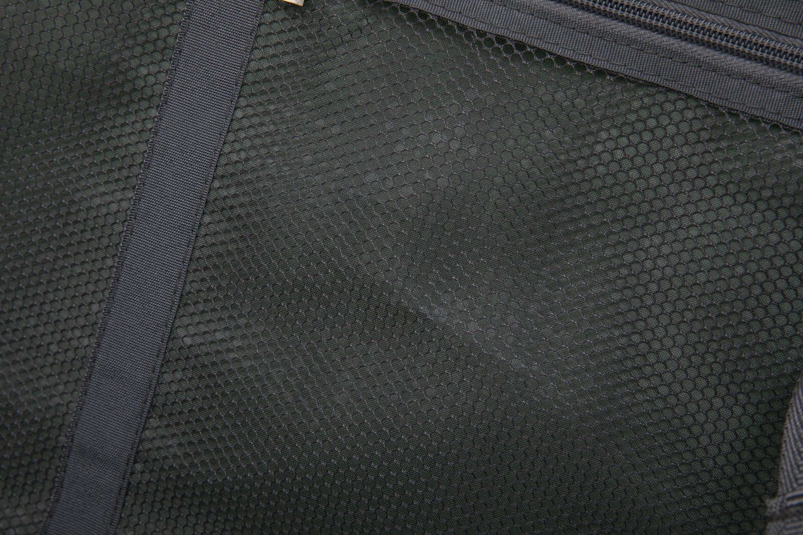 PP-09 luggage detail 3
